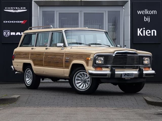 Jeep Wagoneer